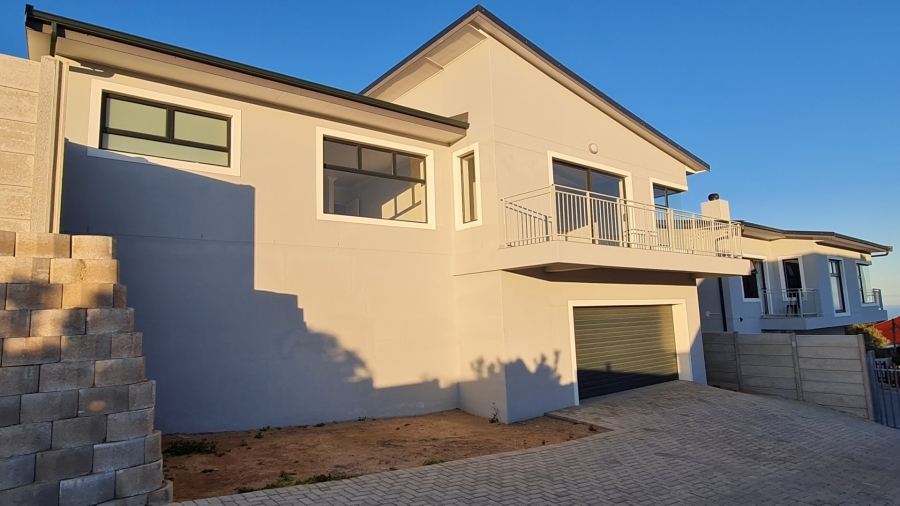 3 Bedroom Property for Sale in Dana Bay Western Cape